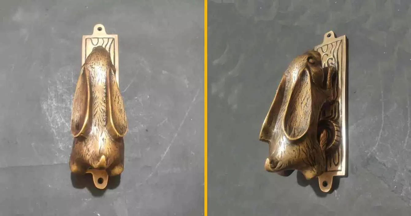 heurtoir-porte-lapin-laiton