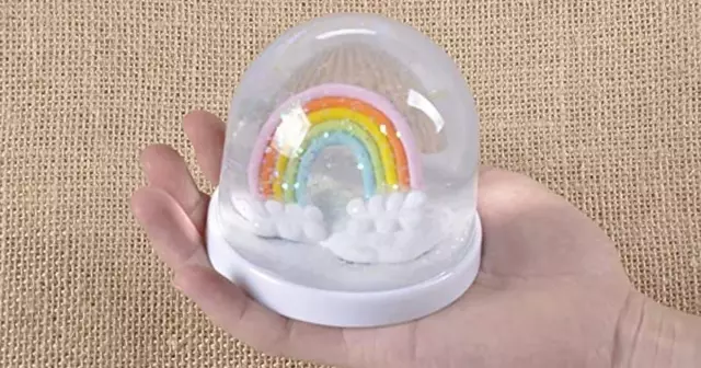 boule-neige-donut-arc-en-ciel