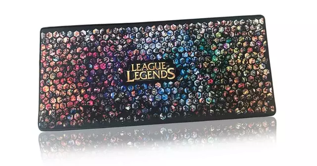 tapis-souris-lol