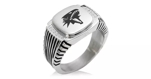 bague-yu-gi-oh-dragon-blanc-aux-yeux-bleus