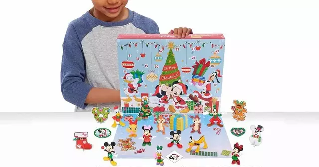 calendrier-avent-mickey-copains