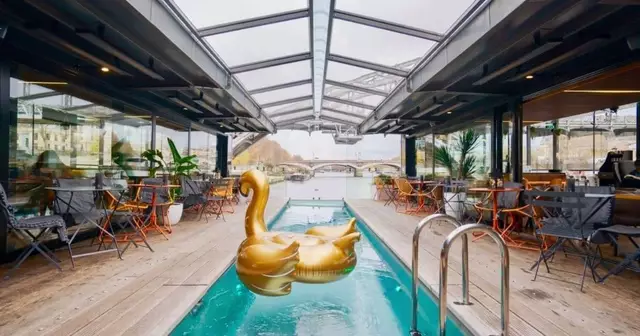 nuit-insolite-hotel-4-etoiles-off-paris-seine