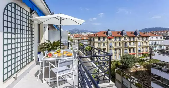 appartement-avec-vue-mer