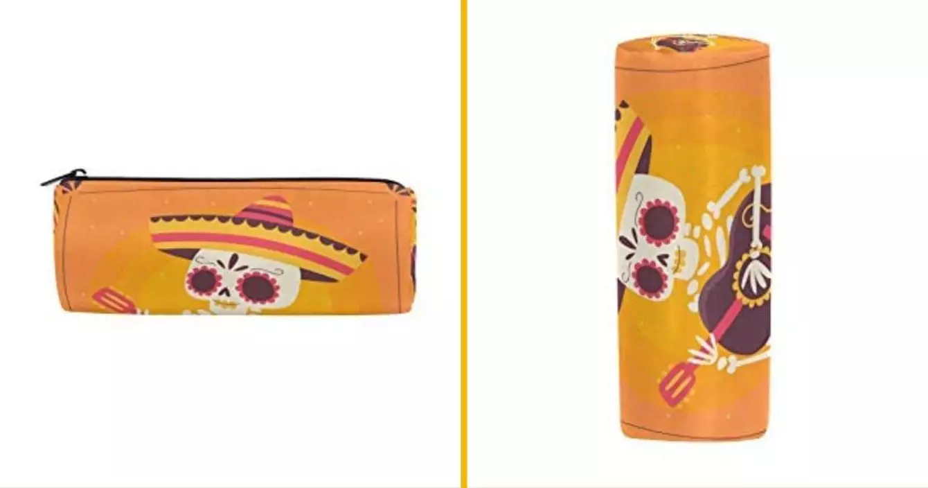 trousse-petite-tete-de-mort-joue-guitare