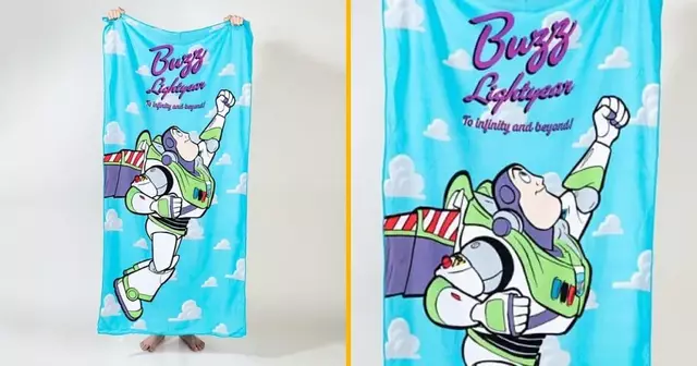 serviette-plage-buzz-eclaire