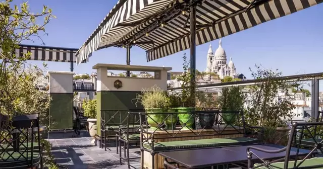 terrasse-toit-hotel-rochechouart