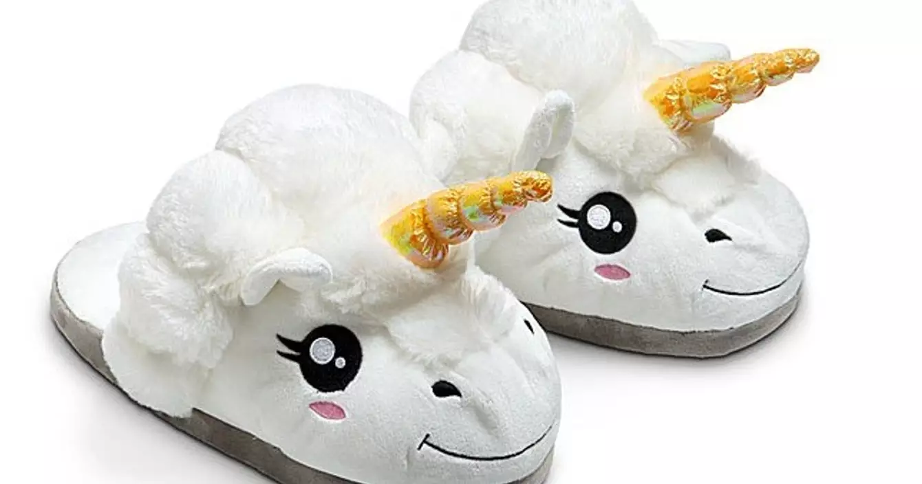 Des chaussons licornes - Topito