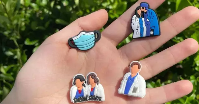 jibbitz-crocs-greys-anatomy