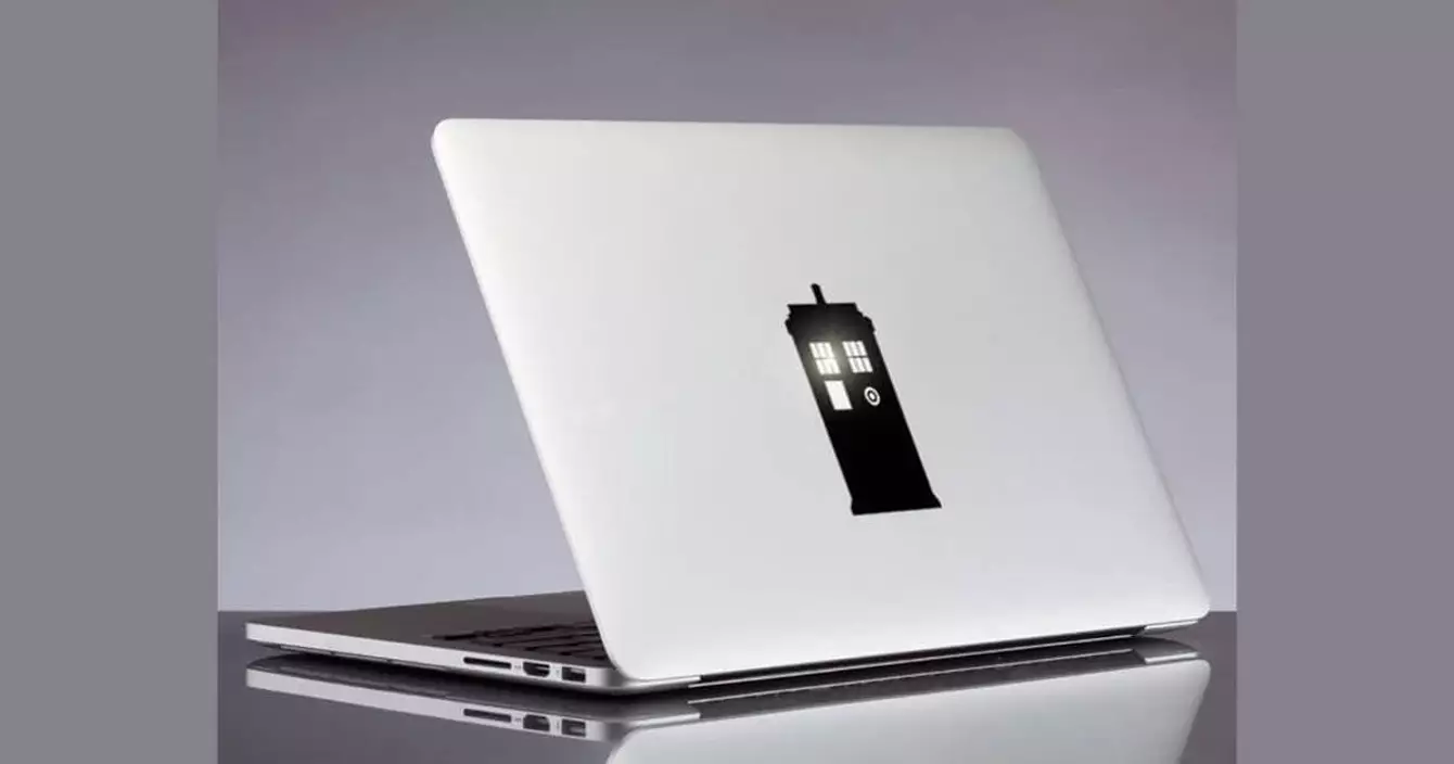 sticker-macbook-tardis-doctor-who