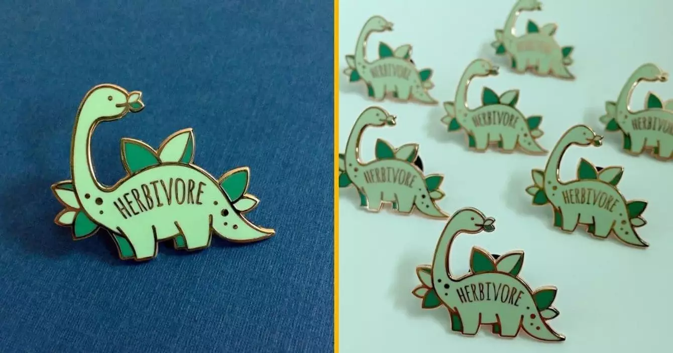 pins-dinosaure-herbivore