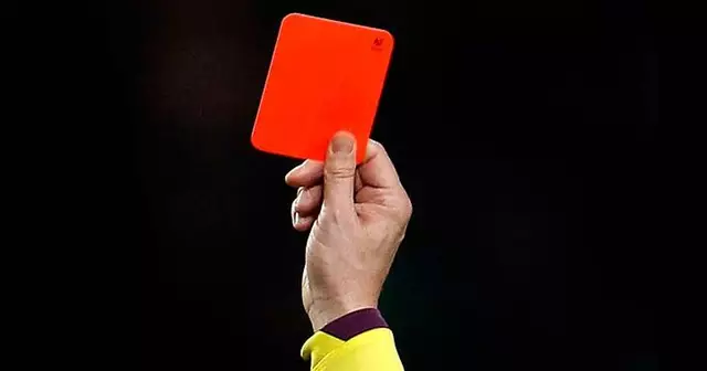 une_geste_scandaleux