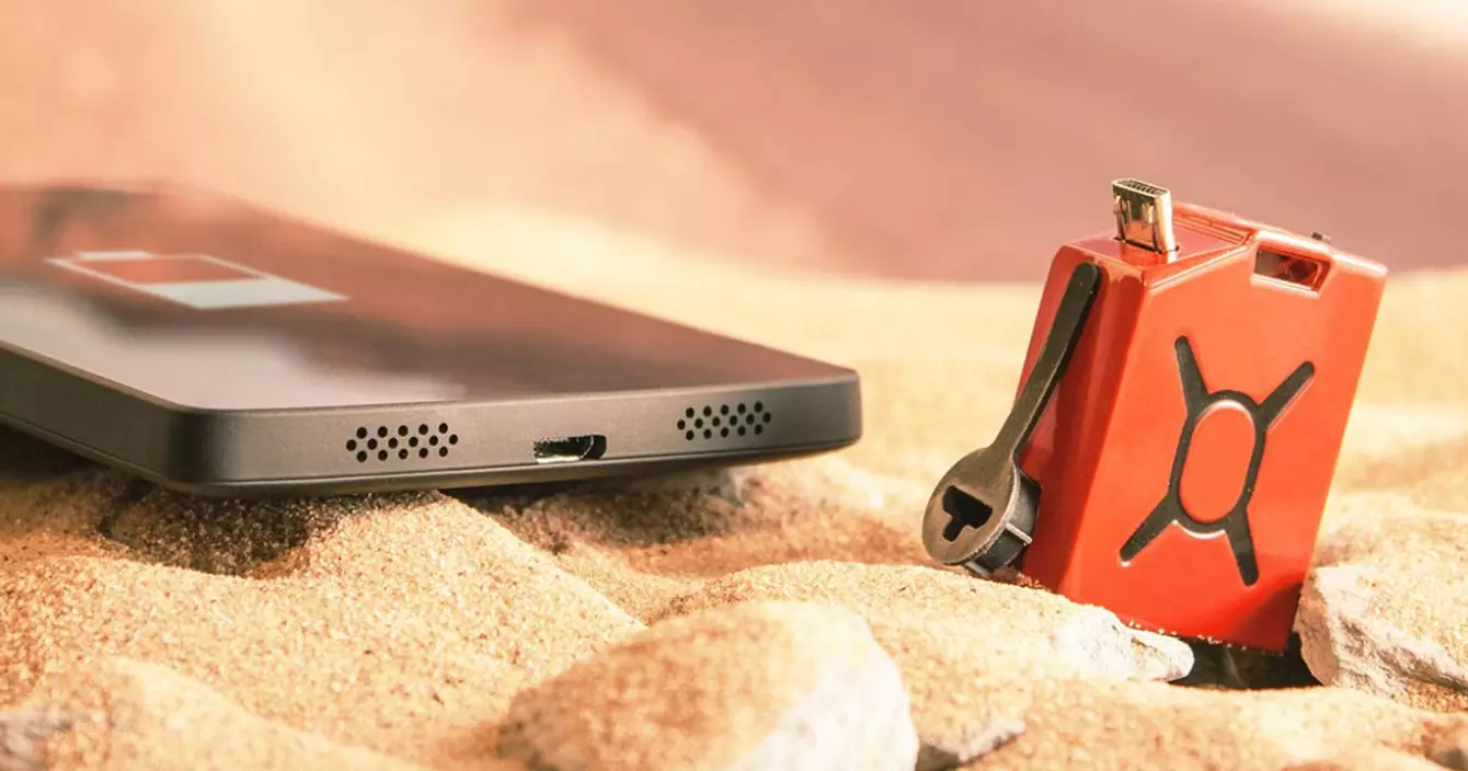 fuel-le-plus-petit-chargeur-au-monde-e60