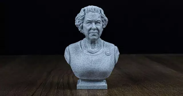 buste-reine-elizabeth-ii