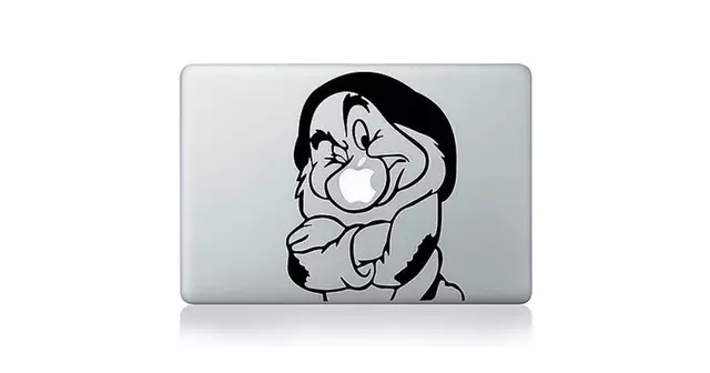 sticker-nain-blanche-neige
