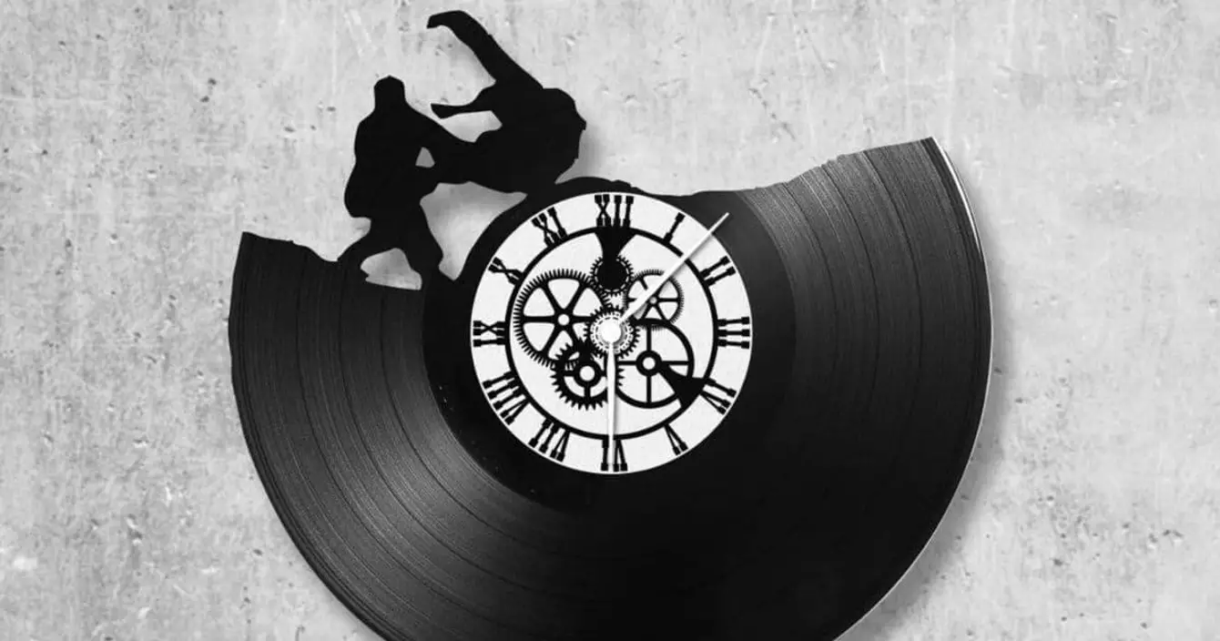 horloge-disque-vinyle-judoka