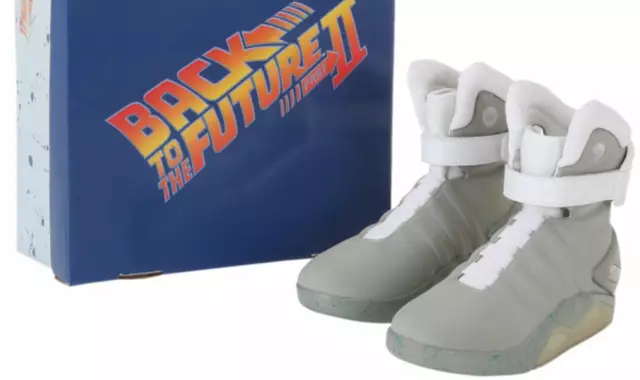 retour-futur-chaussures-600x459