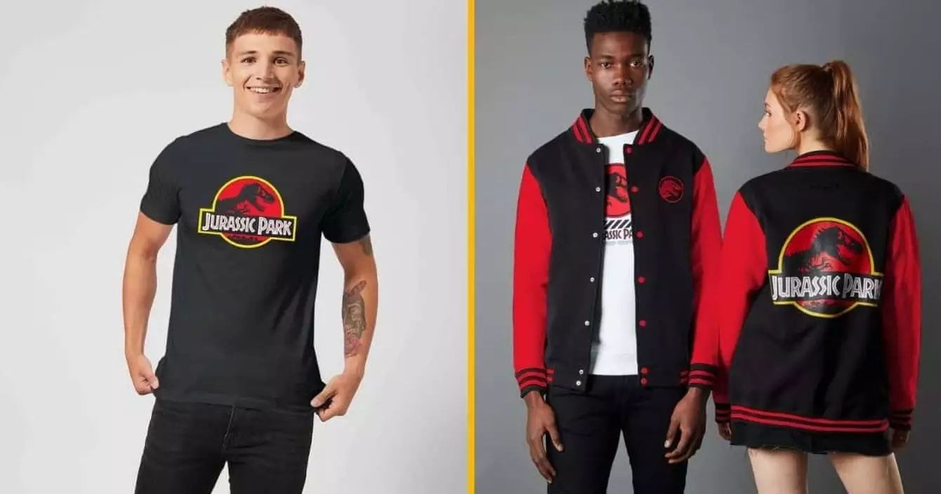 lot-t-shirt-veste-jurassic