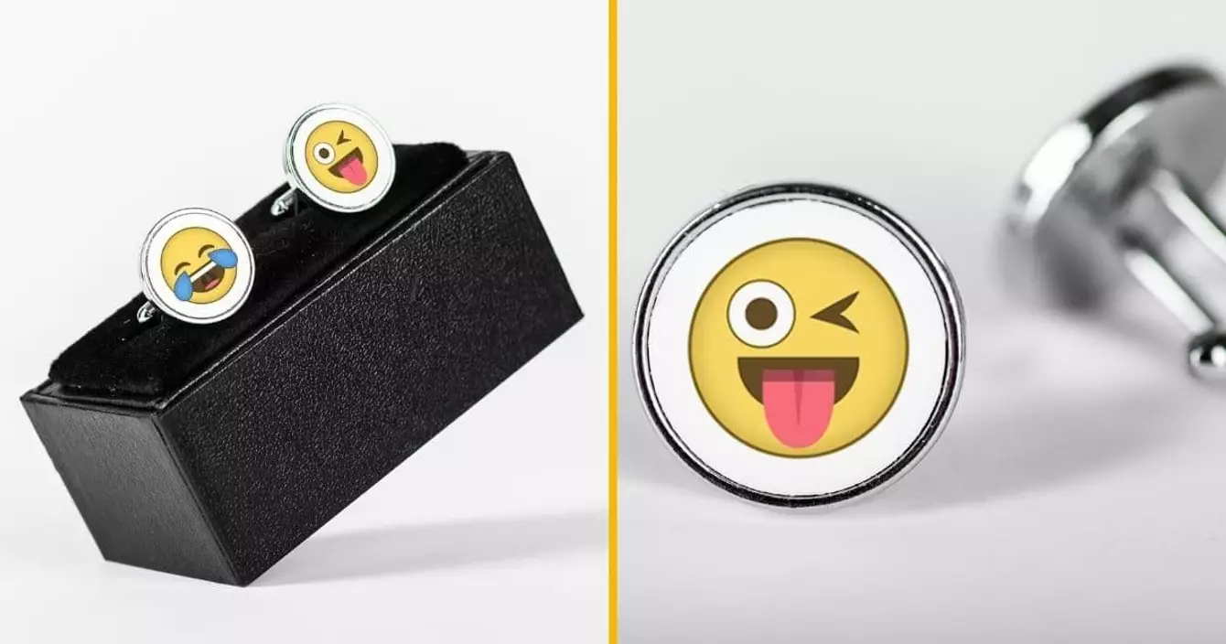 bouton-manchette-emoji