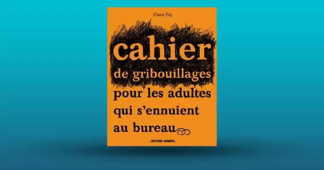 cahier-gribouillages-ennui-bureau