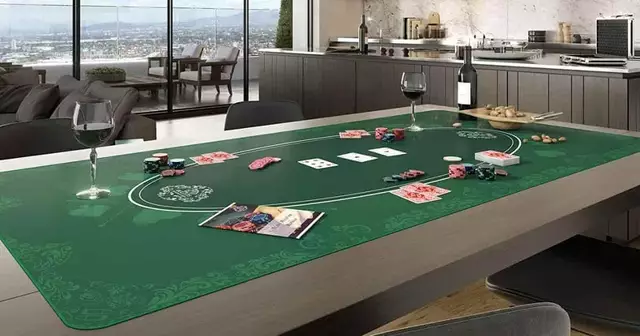 tapis-poker
