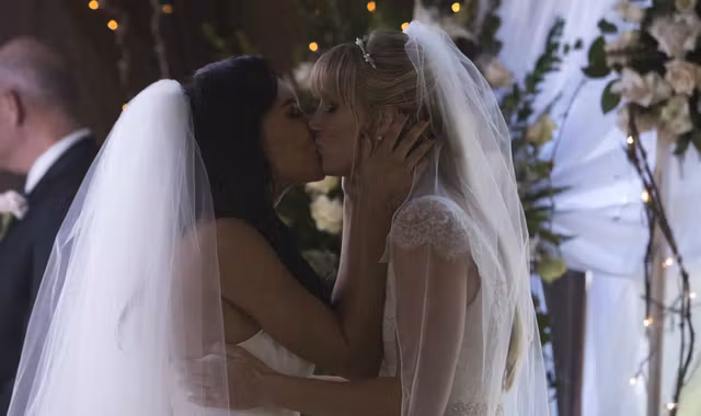 Glee-Santana-Brittany-Wedding-Pictures
