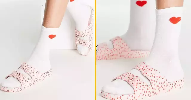 claquettes-remplies-coeur