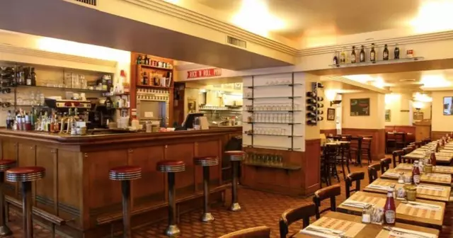 bar-cocktail-paris-coffee-parisien