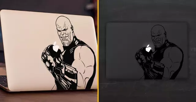 sticker-macbook-thanos