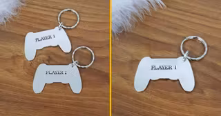 porte-cles-player-1-et-player-2