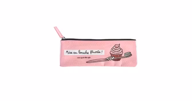 trousse-brosse-dents-fluoree