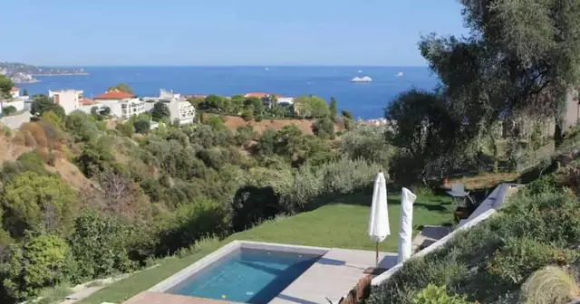 villa-atypique-vue-mer-nice