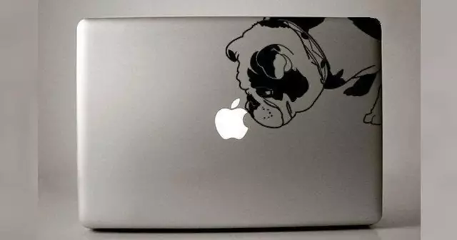 sticker-bulldog-anglais-macbook