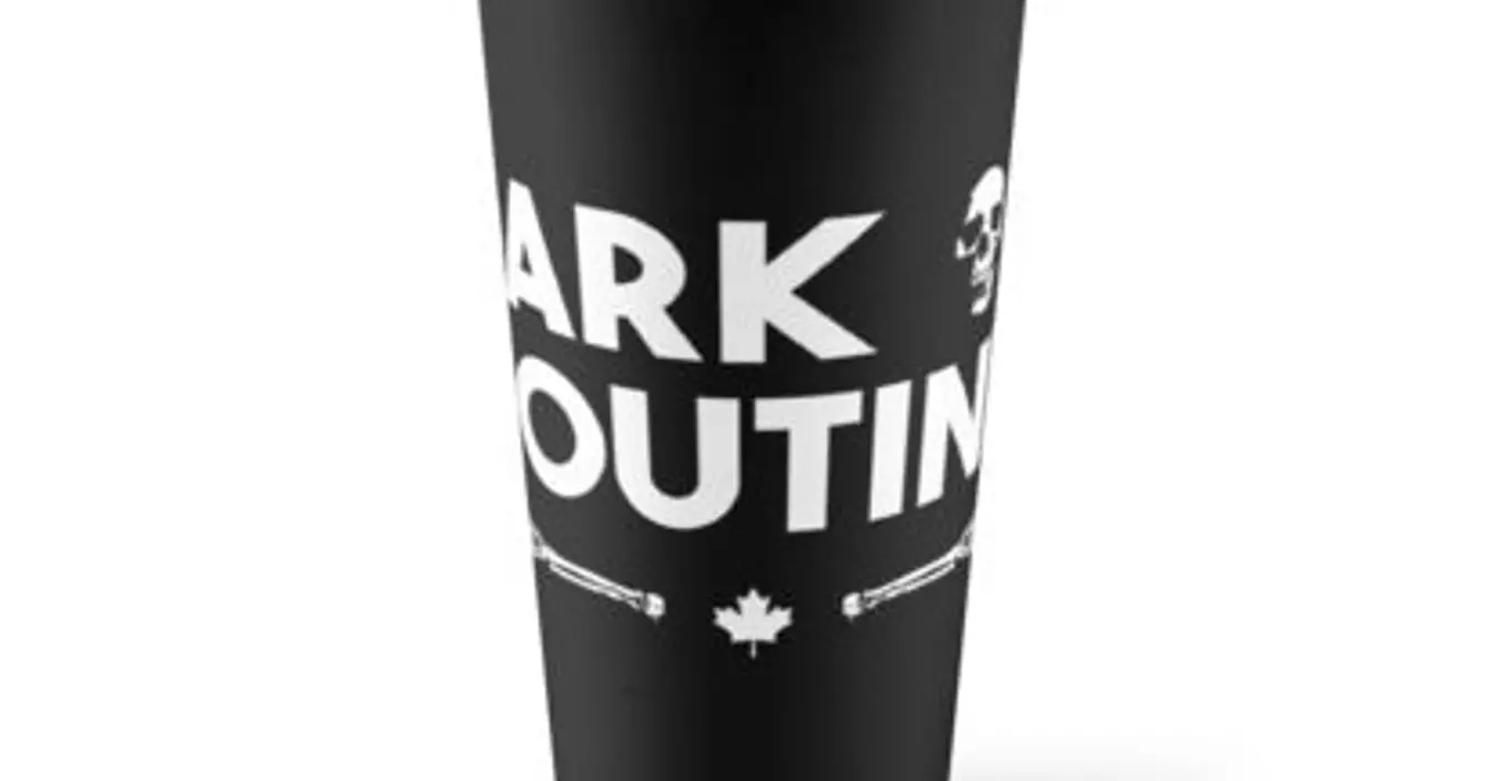 FireShot Capture 172 - « Dark Poutine », Mugs de voyage par _ - https___www.redbubble.com_fr_peopl