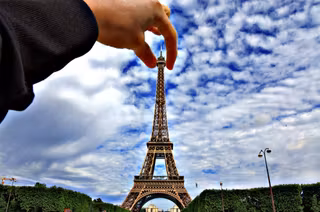 holding-eiffel-tower