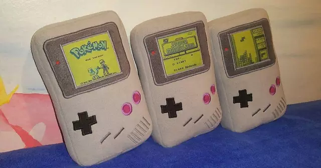 peluches-gameboy-jeu
