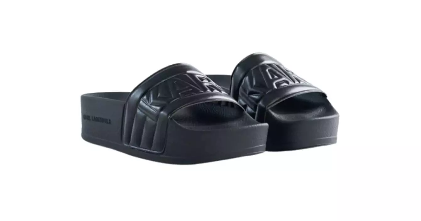 claquettes-semelle-plateforme