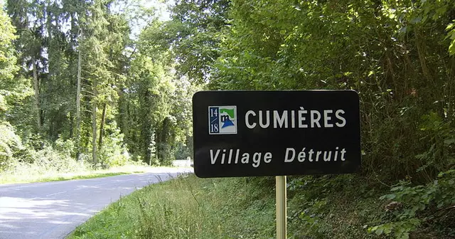 File Cumière aujourd hui.JPG   Wikimedia Commons