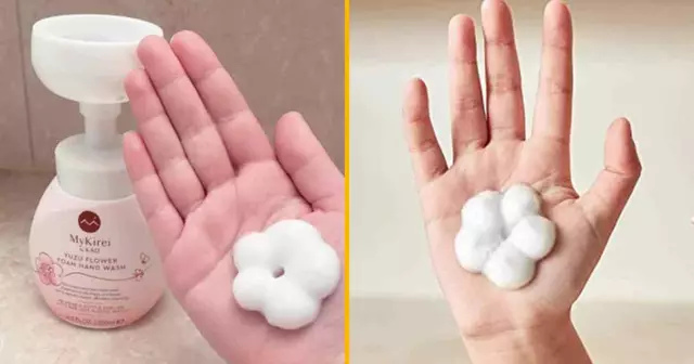 distributeur-savon-forme-fleur-laver-main