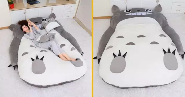 pouf-totoro