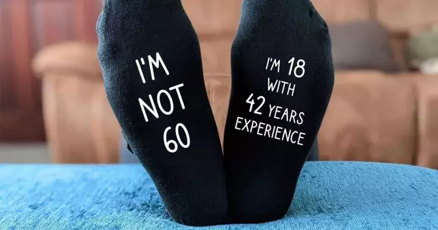 chaussettes-assument-pas-avoir-60-ans