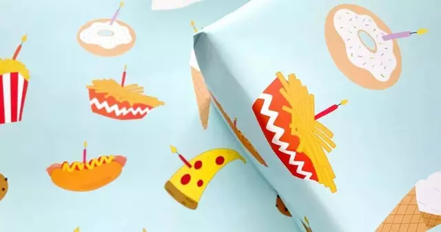 papier-cadeau-malbouffe-imprimee