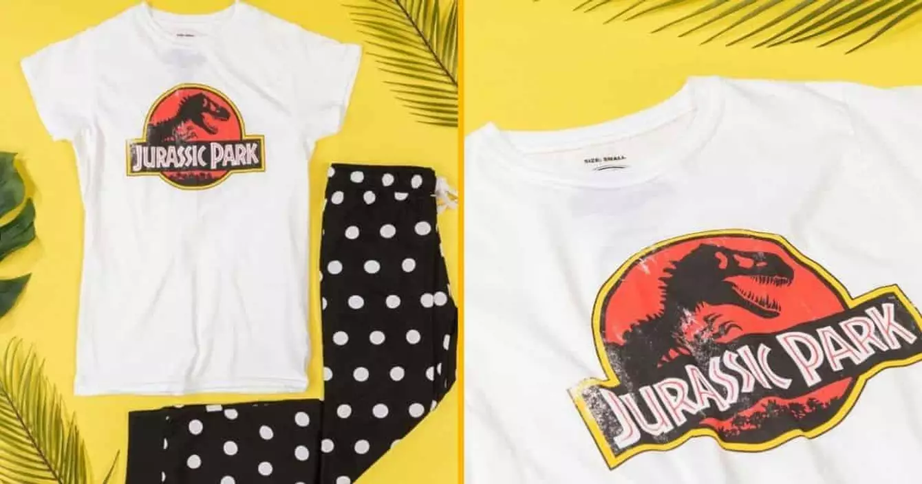 super-pyjama-jurassic-park-raoooow