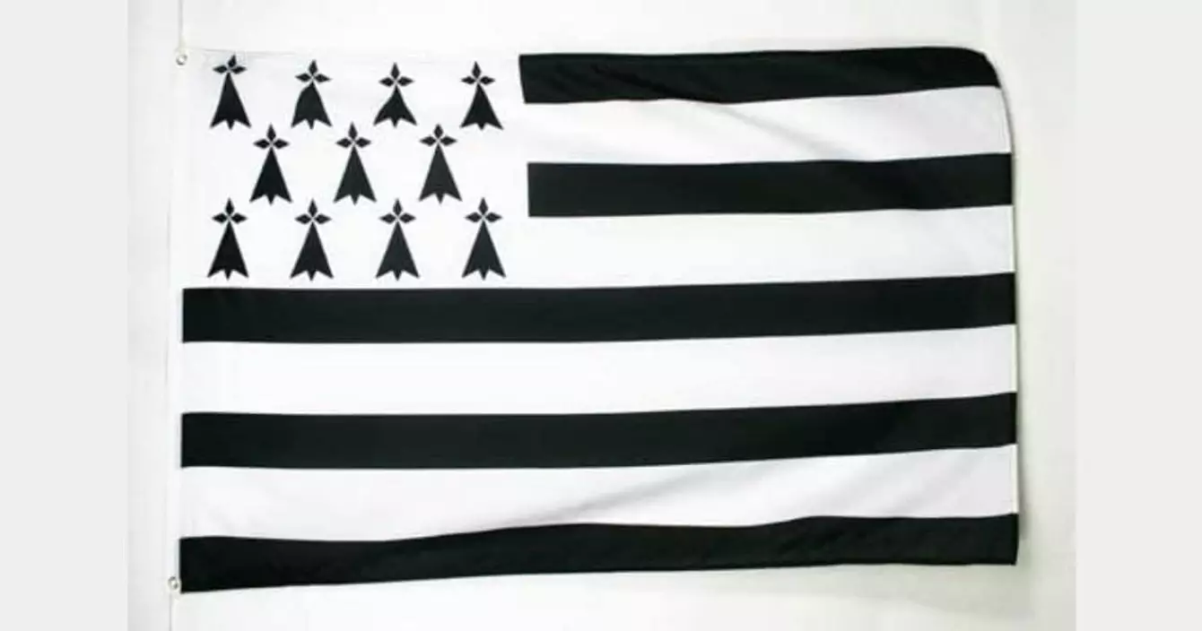 drapeau-breton-geant
