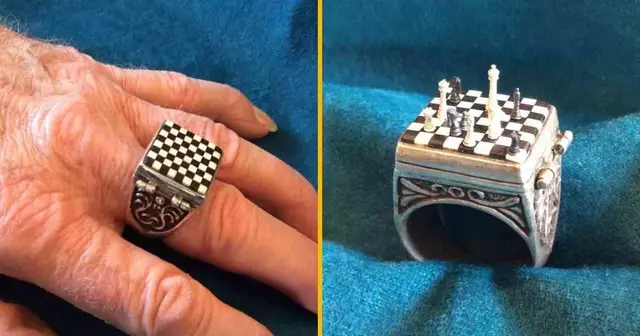 bague-echiquier-petit-jeu-echec