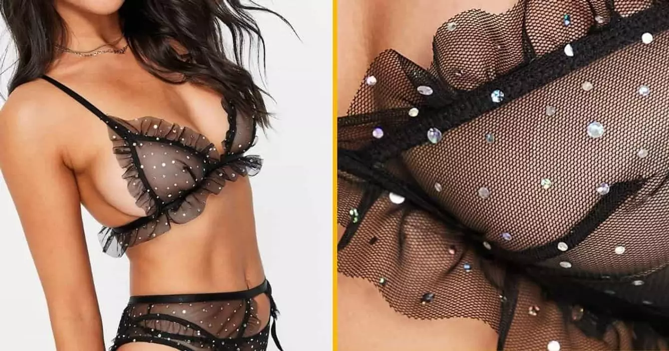 soutient-gorge-paillettes