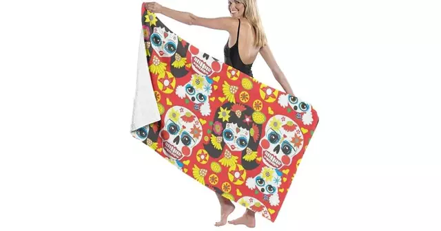 une-serviette-de-plage-calavera