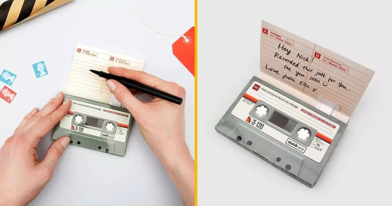 carte-anniversaire-cassette-enregistrable-chanson