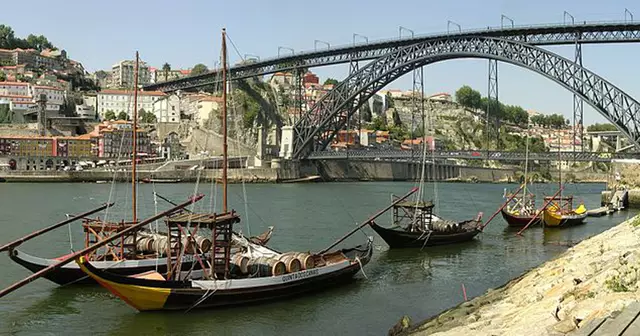 Porto3flat-cc-contr-oliv1002