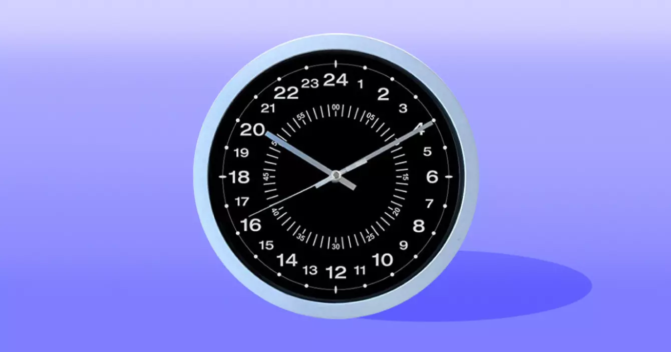 UNE_SHOPPING_horloge