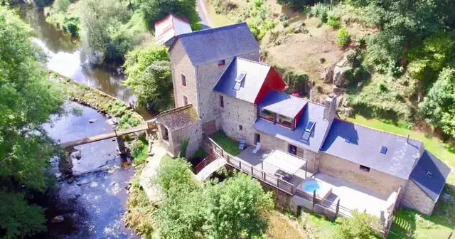 airbnb-bretagne-usine-moulin